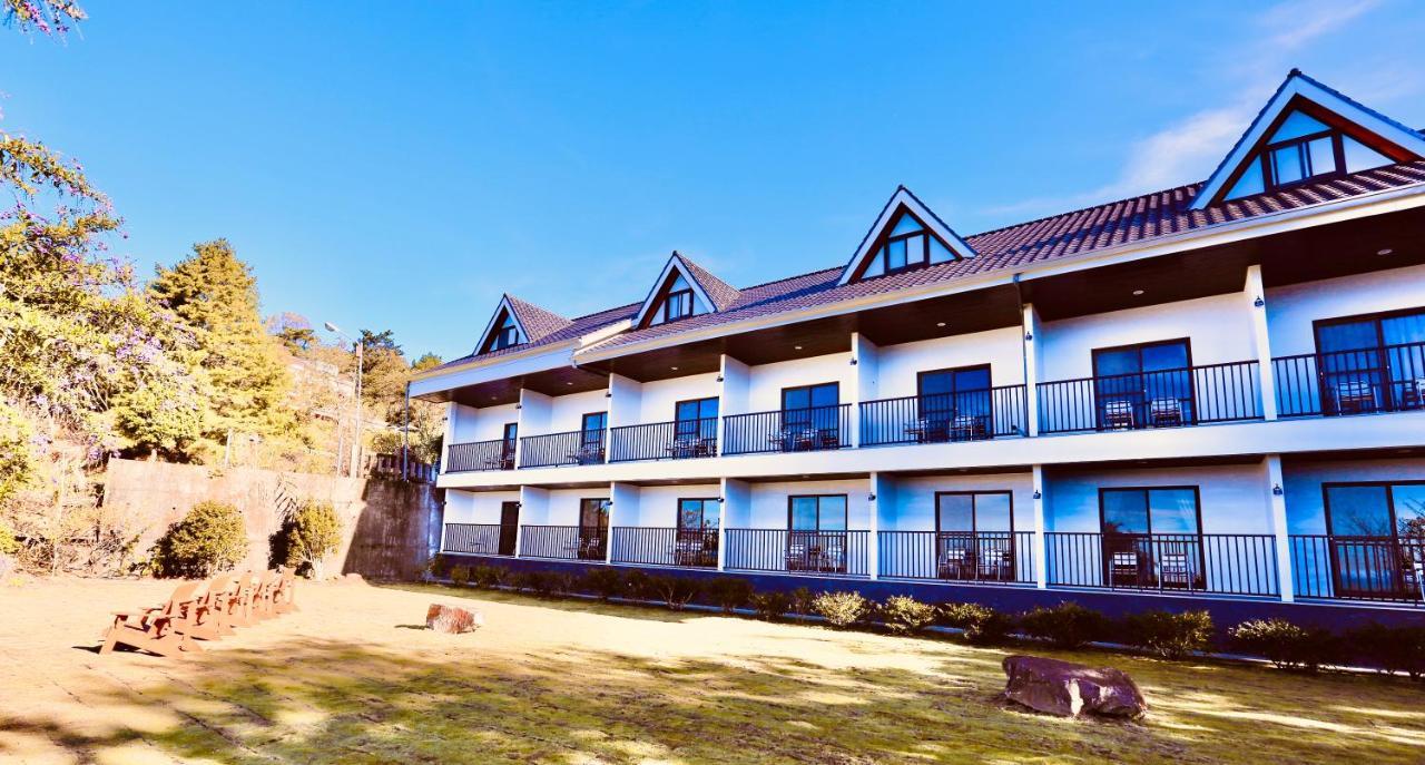 Junyi Landscape Villa Ren'ai Exterior foto