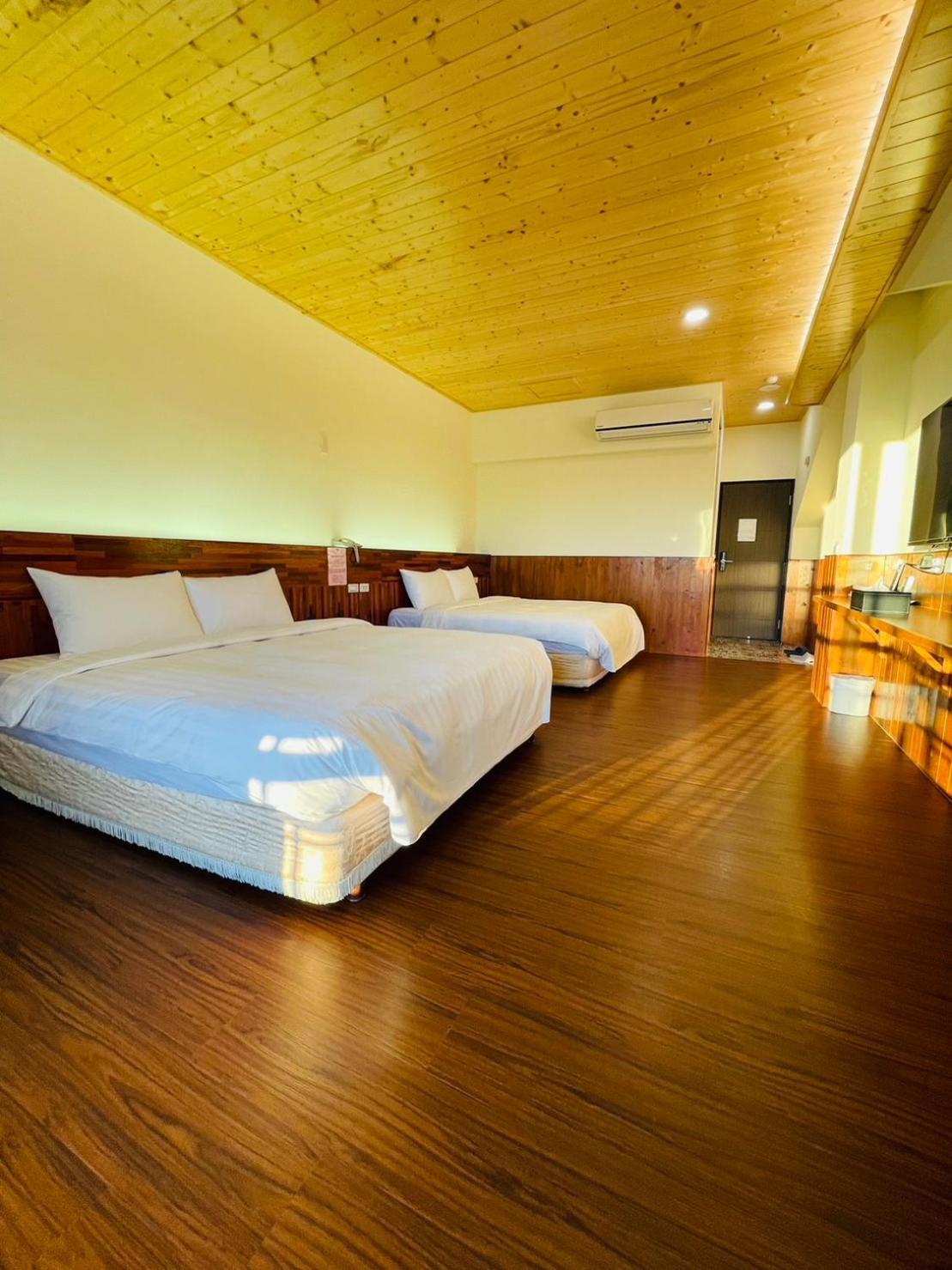 Junyi Landscape Villa Ren'ai Exterior foto